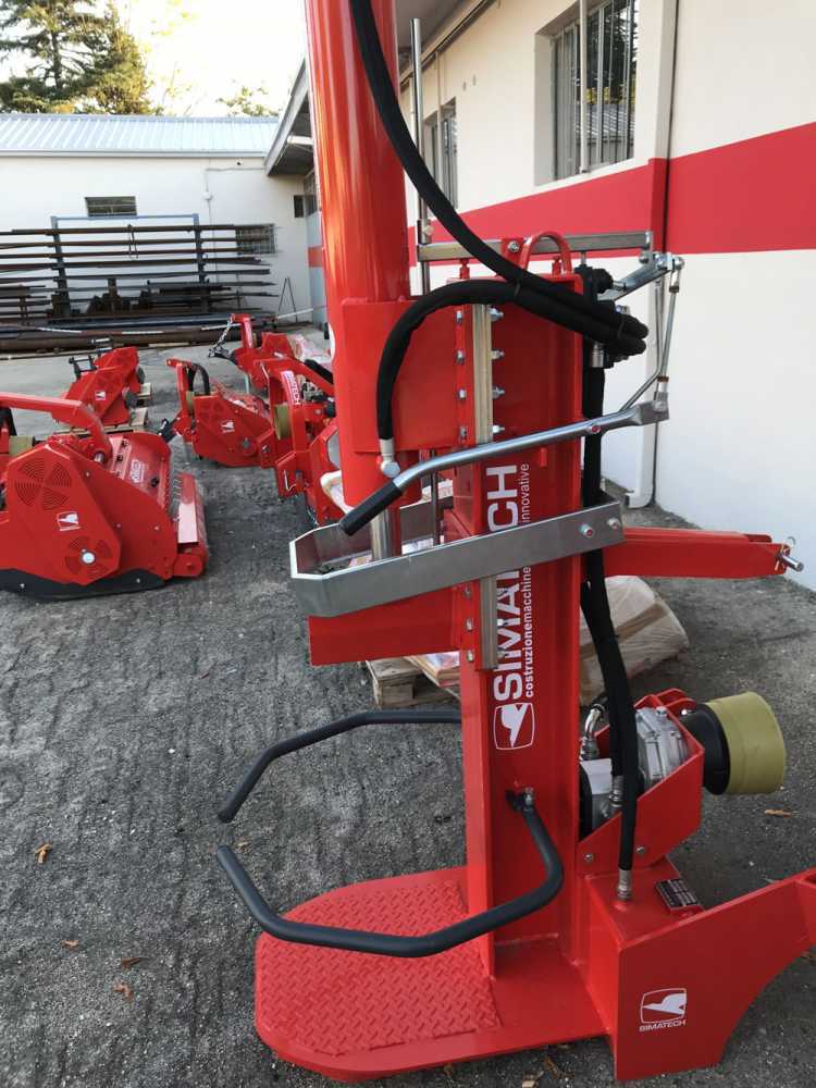Vertikaler Holzspalter 35 T Simatech für Traktor, Hub 800 mm, hydraulisch mit automatischem Rücklauf